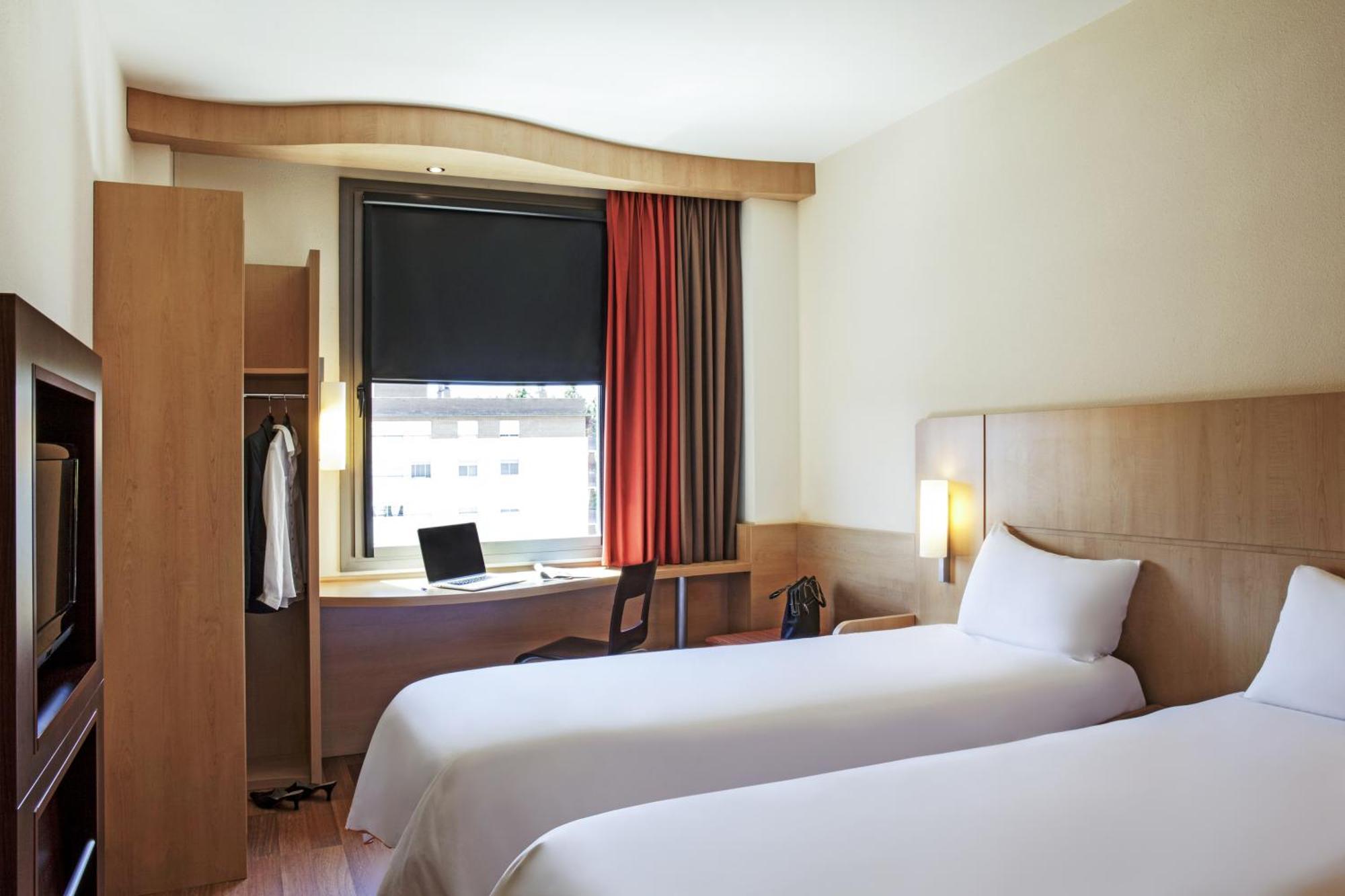 Ibis Strasbourg Centre Petite France Hotell Rum bild