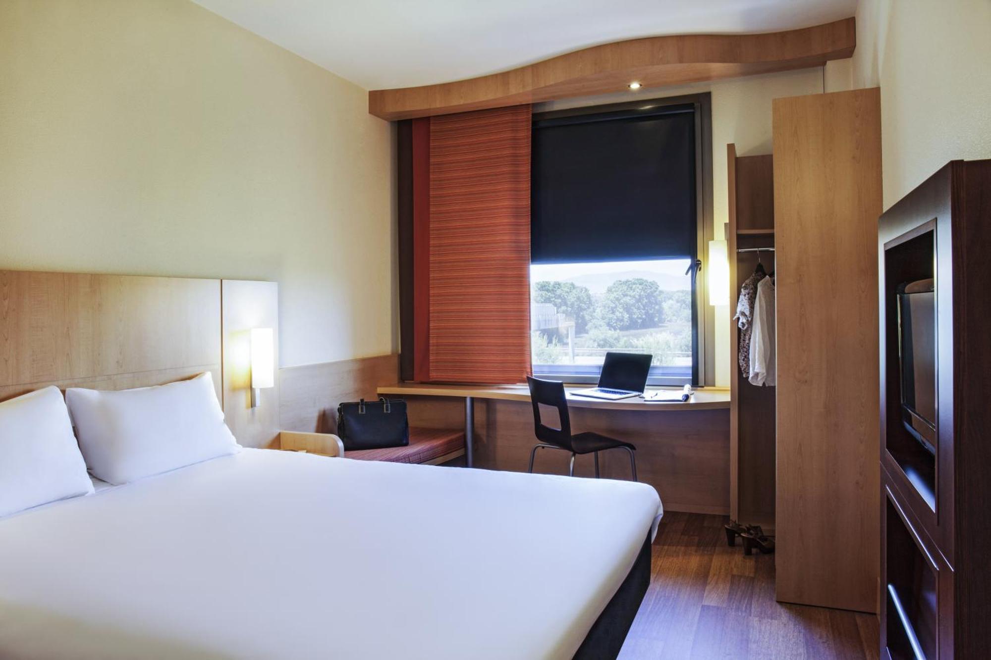 Ibis Strasbourg Centre Petite France Hotell Rum bild