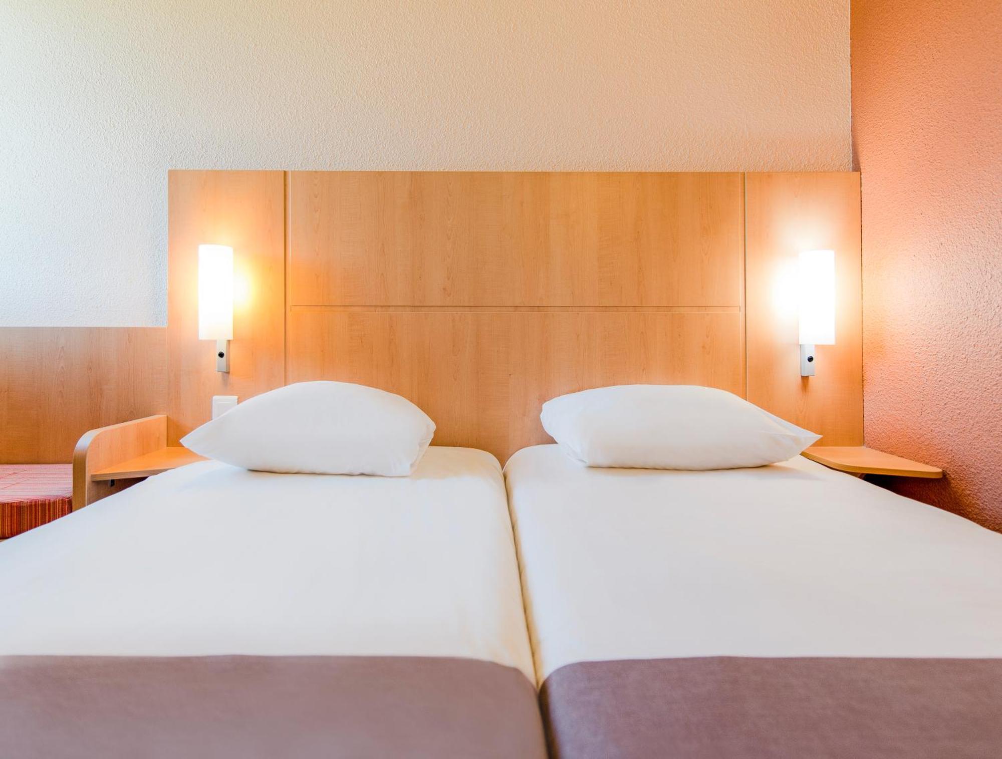 Ibis Strasbourg Centre Petite France Hotell Rum bild